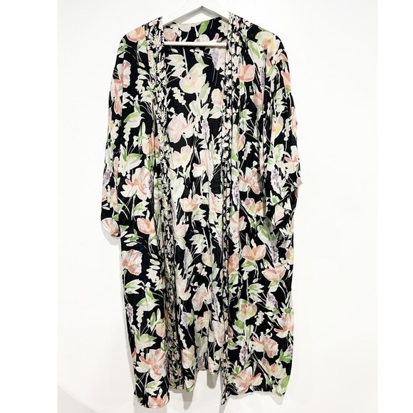 Anthropologie Tops - Florets by Anthropologie Floral Kimono